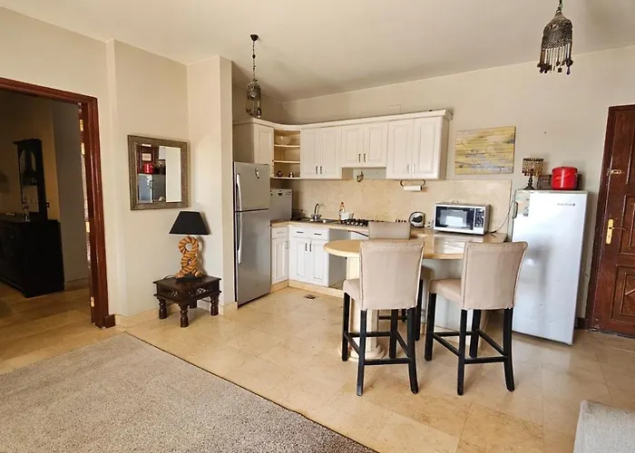 Sabina - A Luxurious Fully Furnished Ground Floor 2Bd Apartment In El Gouna-Red Sea